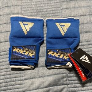 NWT RDX Blue Inner Gel Padded With Wrist Strap Boxing Glove Hand Wraps